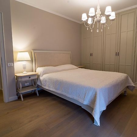 Apartament Alex Арад Екстериор снимка